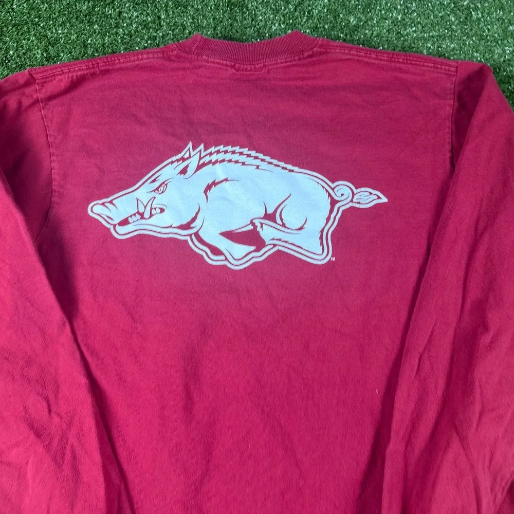 Champion Arkansas Razorbacks HOGS Long‎ Sleeve T-Shirt Mens Medium Red NCAA
